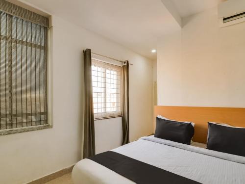 Kukatpally Housing Board Colony Hotel | Super Townhouse Qualia Prime