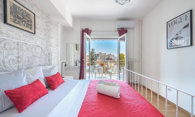 Omonia Apartment | Superb Acropolis view 3 bedroom apartment in historical center.