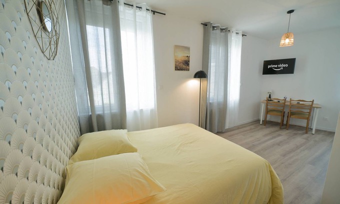 Mulhouse Apartment | Superb new studio in a quiet location near the town center