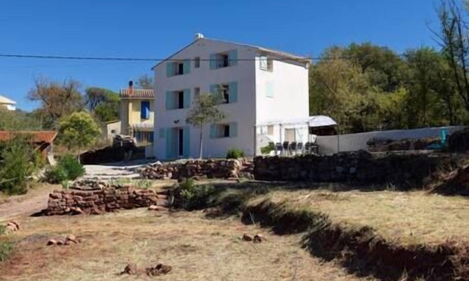 Le Muy Villa | Superb Provençal bastide terrace - large garden