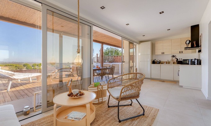 Olhao Ski Chalet | Superb townhouse house on the island of Armona