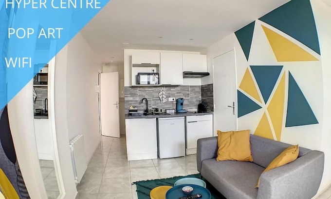 Saint-Acheul Apartment | SUPERBE STUDIO HYPER CENTRE TOUT ÉQUIPÉ WIFI NETFLIX 2PERS