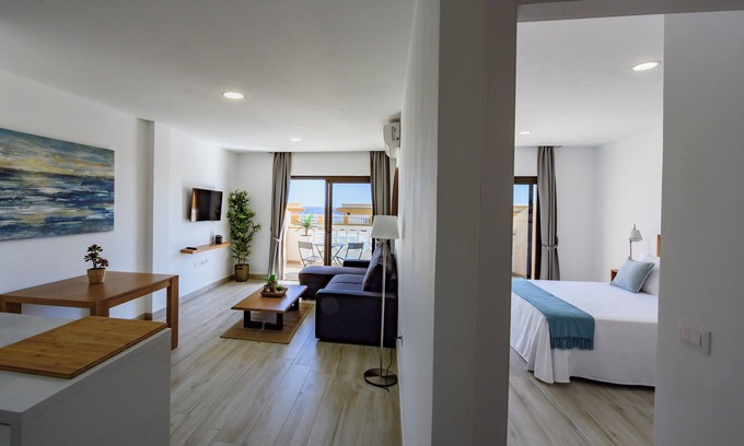 La Restinga Apartment | Superior Apartment 1st Floor