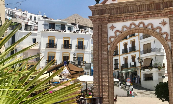 Competa Hotel | Superior double room with two balconies, air conditioning and free Wi-Fi.