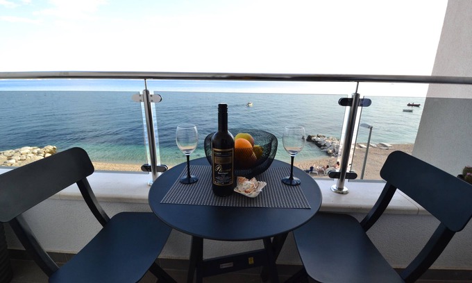 Podstrana Apartment | Superior Four Star Apartment