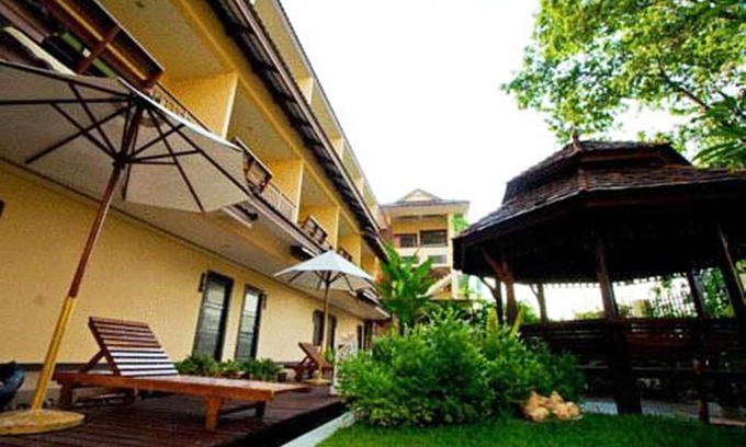 Khlong Song Ton Nun Hotel | Suphan Lake Hometel