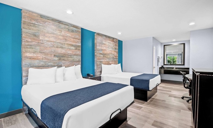 Buena Park Hotel | SureStay Hotel by Best Western Buena Park Anaheim