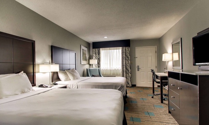 Pearl Hotel | SureStay Hotel by Best Western Richland