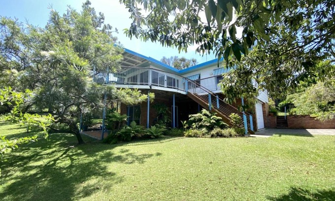 Camden Head House | Surf n View