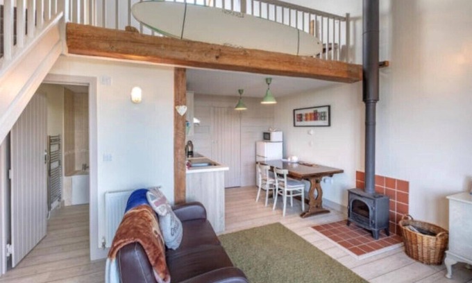Shorwell Cottage | Surf Shack, 1-Bed Cottage, Sleeps 2, Pet Friendly