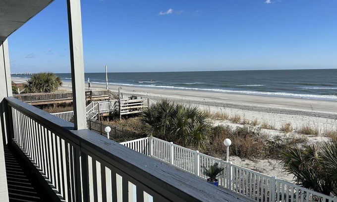 Surfside Beach Condo | Surfside Dreaming - "It's a Shore thing."