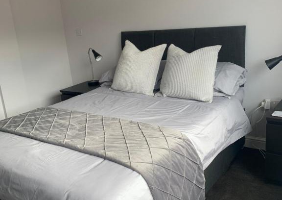 Sutton Coldfield Bed & Breakfast | Sutton Park Lodge