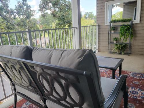 Table Rock Apartment | Swan's Couples Getaway Condo