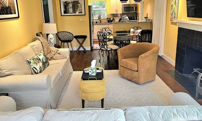 Palm Beach - West Palm Beach House | Swank Cottage, walk to restaurants!