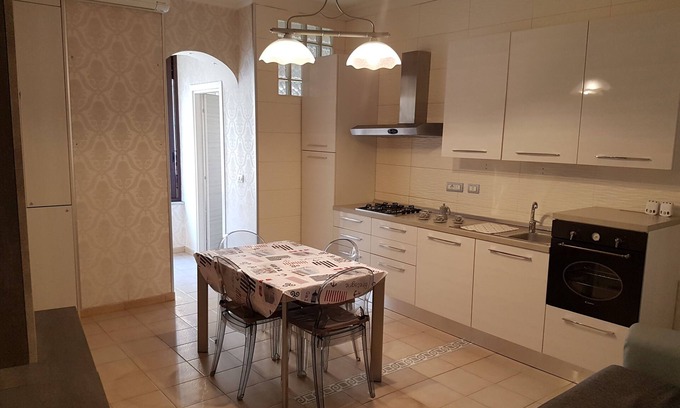 Naples City Centre Apartment | Sweet House "Angevin Dynasty" - An unforgettable experience!