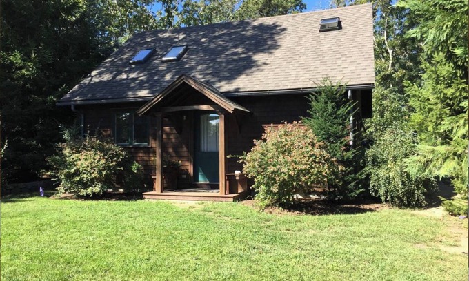 Oak Bluffs House | Sweet Little Post&Beam