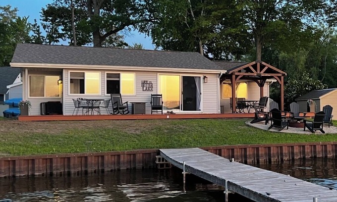 Long Lake House | Sweet Retreat, Located on 500 acre all sports Long Lake in Hale, Michigan