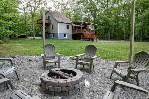 White Mills House | Sweet Retreat