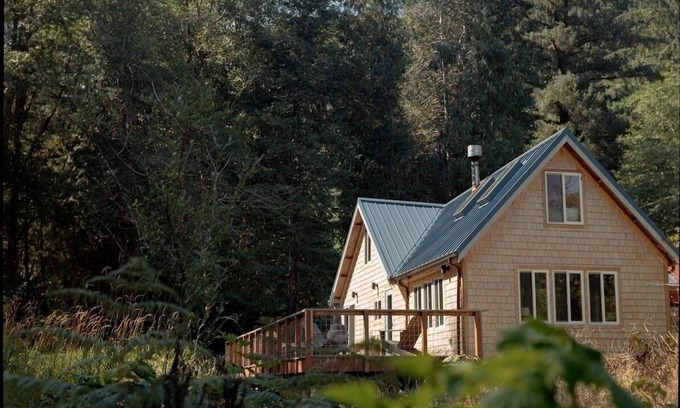 Cloverdale Cabin | Sweet Root Hollow Retreat