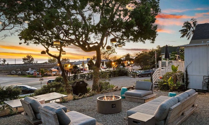 Summerland Apartment | Sweet Summerland Sand 1 BD Walk to Beach, Restaurants, and Shops!