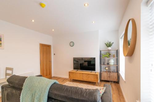 Swillington Apartment | Swillington Retreat: Modern 2BD Flat in Leeds