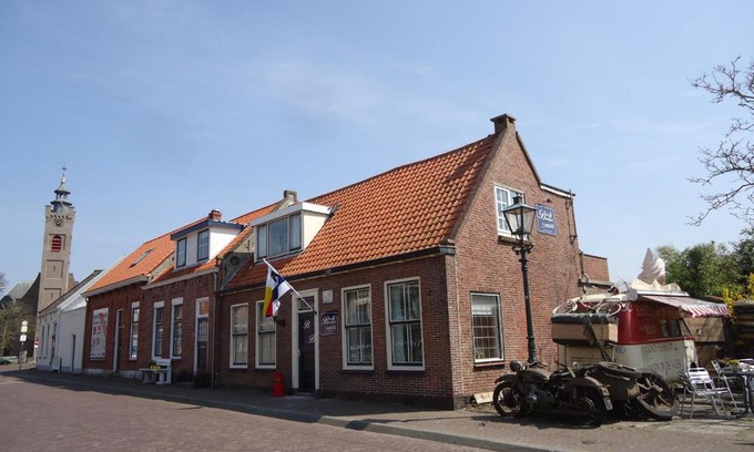 Burgh-Haamstede Bed & Breakfast | t Laege Uus