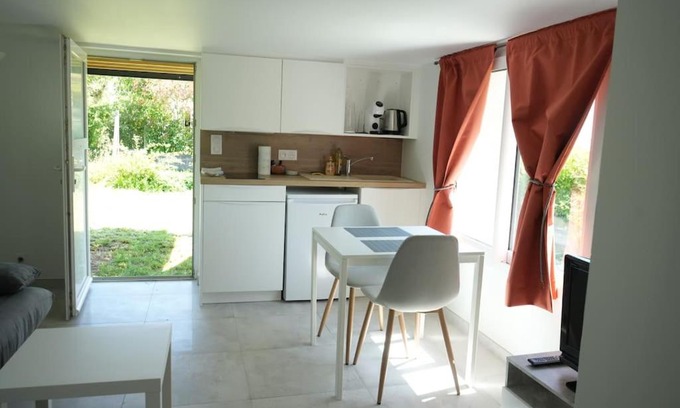 Bohars Apartment | T2 calme aux portes de Brest