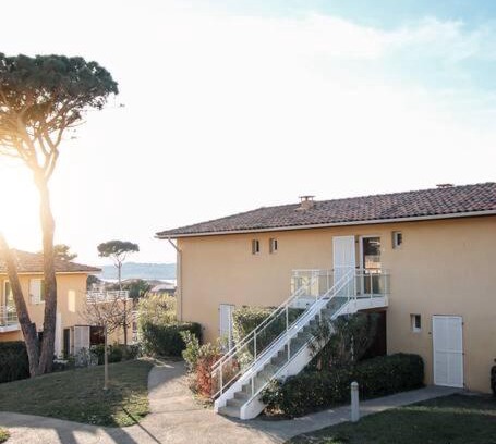 Le Brusc Apartment | T3 dans résidence avec piscine