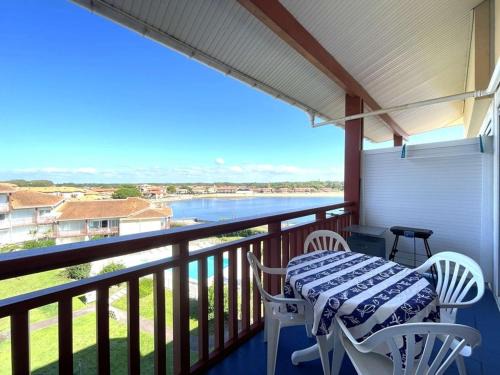 Vieux-Boucau-les-Bains Apartment | T3 Duplex avec Terrasse, Piscine et Parking à Vieux-Boucau - FR-1-379-115