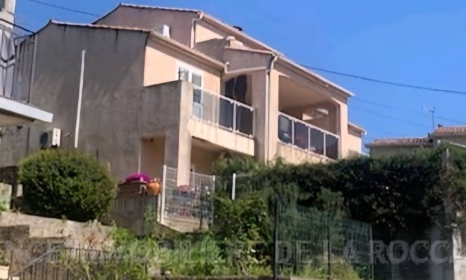 Sartene Apartment | T3 fully equipped in quiet villa 5 min walk from town center