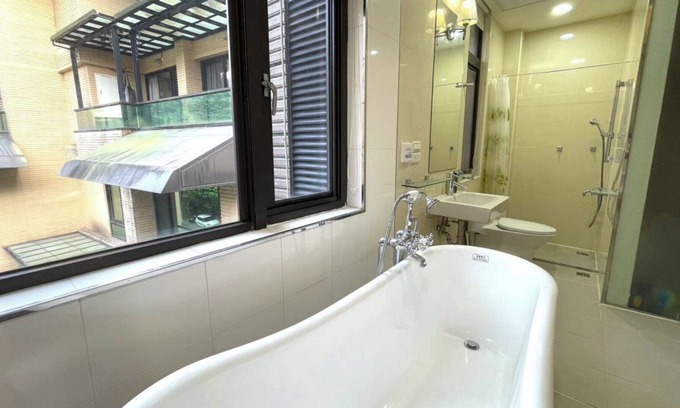 Neihu Villa | Taipei Luxury Villa 6 Bedrooms ~Monthly Rent