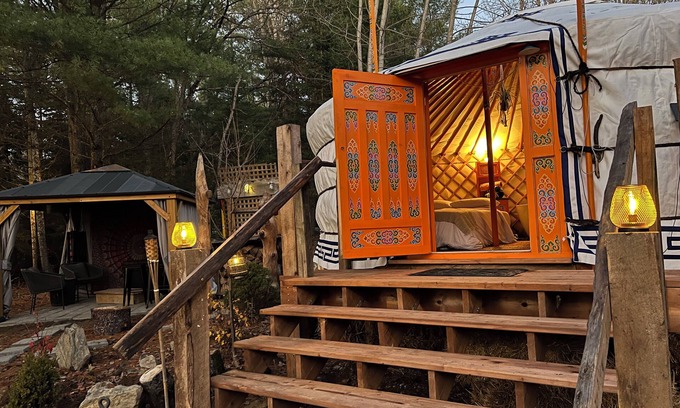 Minden Hills Apartment | Tall Pines Nature Retreats - L’Orange Yurt