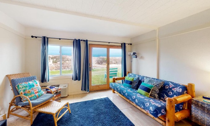 Maple City Hotel | Tall Timber B-2