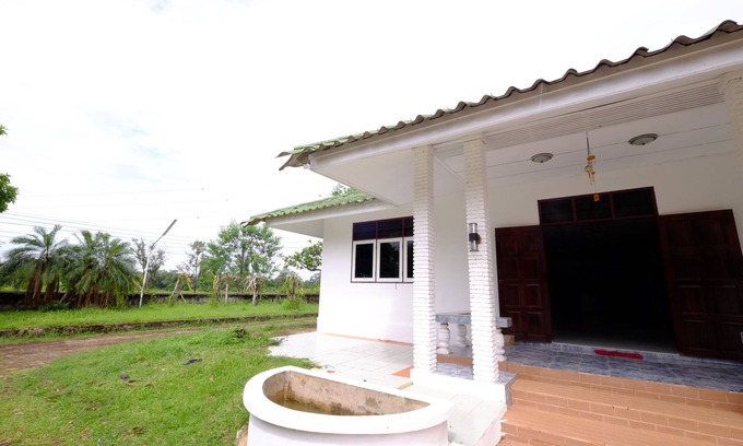 Sakon Nakhon Hotel | Tamarind Resort