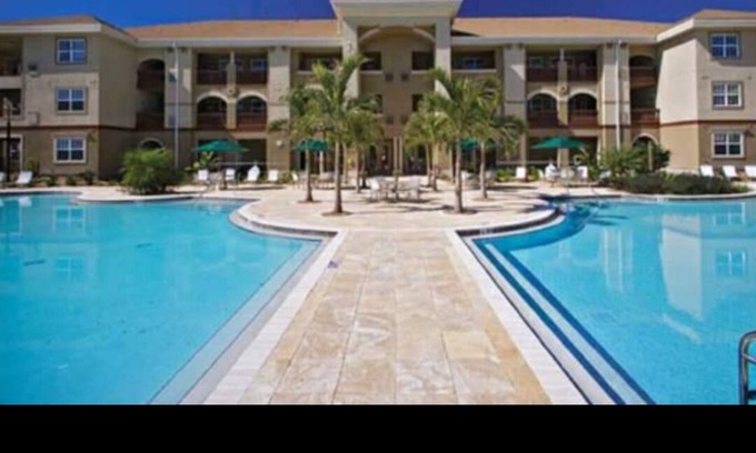 Odessa Condo | Tampa Bay Luxury Condo, Full Granite Tops, Best Beaches Nearby.