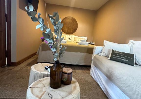 Villa Mercedes Apartment | Tanah Loft -