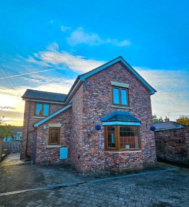 Tarporley House | Tarporley Holiday Cottage