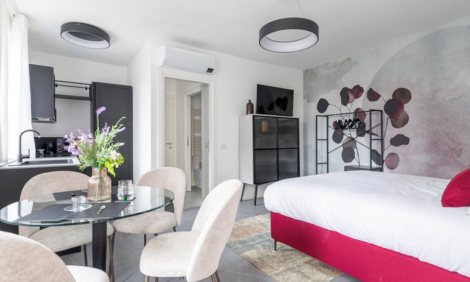 Dergano Apartment | Tartini 28 B - Studio Apartment, Sleeps 2