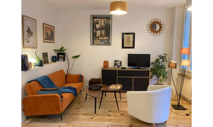 Les Cinq Avenues Apartment | Tastefully renovated apartment with terrace