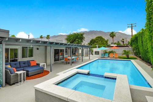 Sunrise Vista Chino House | Teal and Tangerine Retreat - Alice Lodging