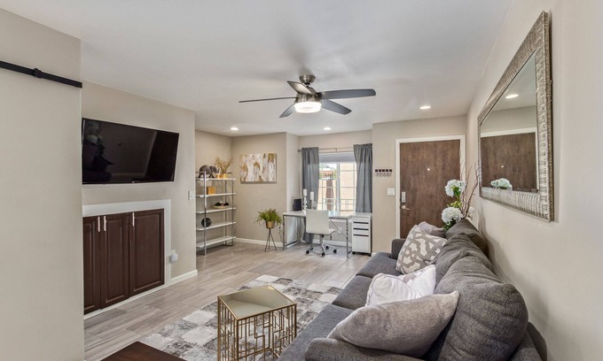 Sunset House | Tempe AZ Getaway