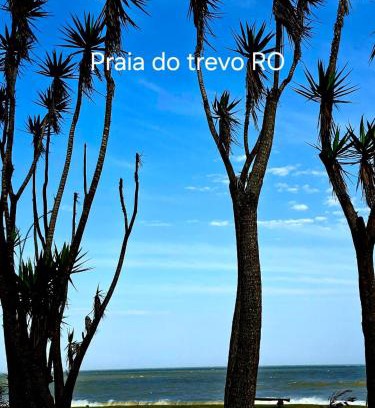 Rio das Ostras Apartment | Temporada na Praia do Trevo - Rio das Ostras, RJ