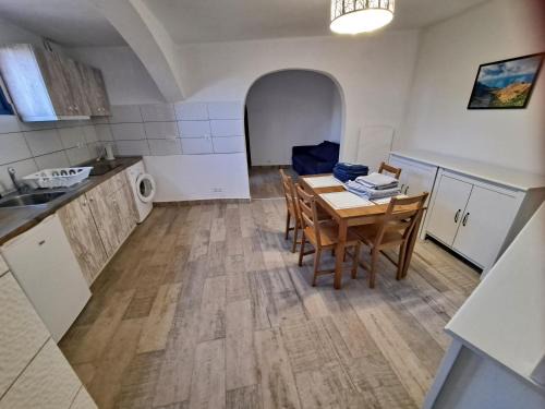 Santa Barbara Apartment | Tenerife CASA DE SANCHO PANSA apartment with terrace and garden 600m2 and ocean and Teide view