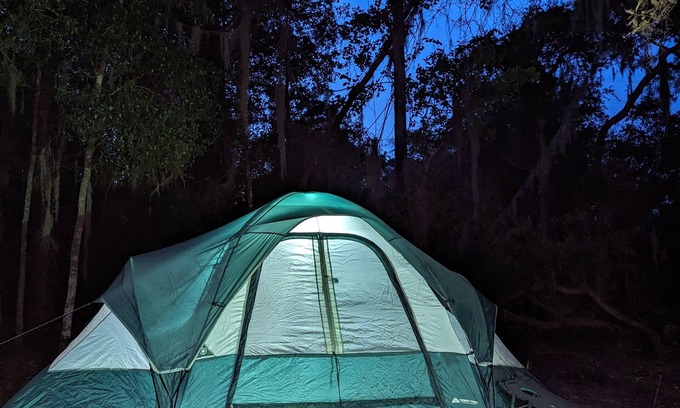 Edgar RV Rental | Tent site with Electricity & Bathroom