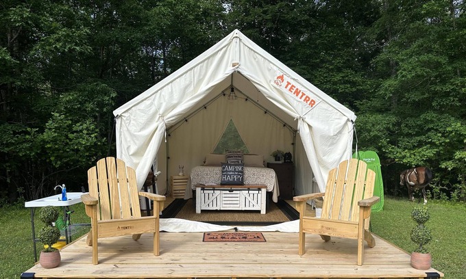 Dahlonega RV Rental | Tentrr Signature Site - Dahlonega Hideaway Farmstead Campsite