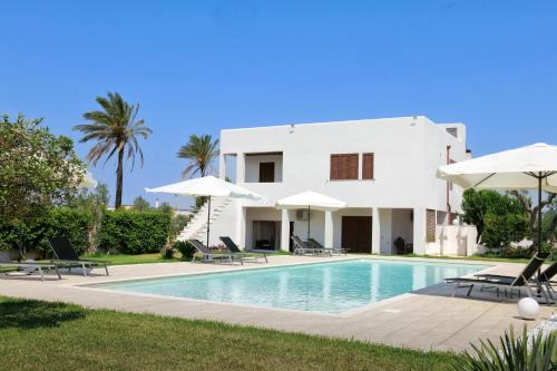 Cursi Apartment | Tenuta Ricco With Pool And Garden