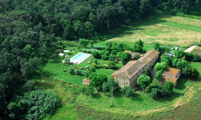 Collesalvetti House | Tenuta Scacciavolpe