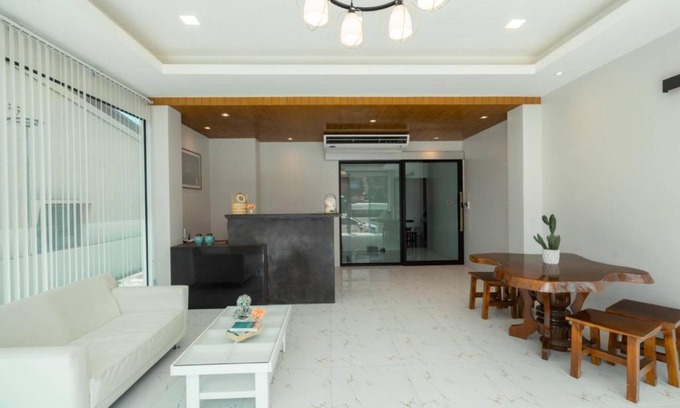 Ban Bo Han Hotel | Terminal 58 Airport