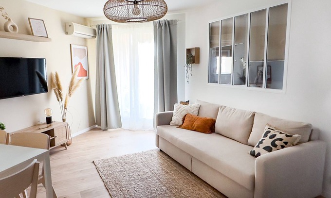 Sainte-Maxime City Centre Apartment | Terracotta by Appartements Mistretta