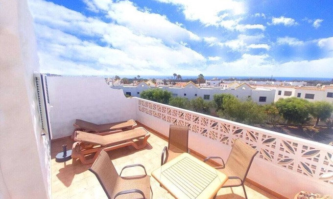 Bahia Calma Boat Rental | Terrassa del Sol Comfortable holiday residence